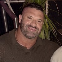 Redesign Employee Pete Weil's profile photo