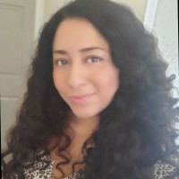 Paradise Valley Spas Employee Laura Damian's profile photo