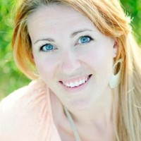 Sew It Up Employee Stefanie Ellingson's profile photo