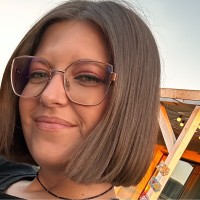 FAN Courier Employee Ana Lixandru's profile photo