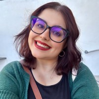 Bárbara Oliveira Email