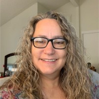 Shelly Edwards Email & Phone Number