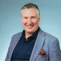 Ronny Smolan Email