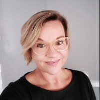 Eaton Services Group Employee Emma Hopkinson's profile photo