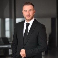 Uğur Bıyık Email