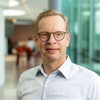Drs. Smit Email & Phone Number