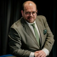 Armando de Sousa Email