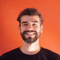 Mauricio Perrone Email