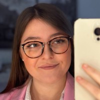 Zurbrüggen Wohn-Zentrum GmbH Employee Kira Neumann's profile photo