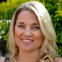 StrataLoans Employee Nikki Sargeant's profile photo