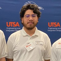FlexElement Employee Julian Garza's profile photo