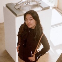 Eileen Feng Email