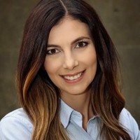Mayra Medina Email & Phone Number