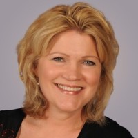 Julie McNamara