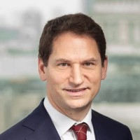Taylor Wessing UK Employee Damian Bloom's profile photo