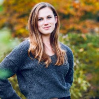 Lindsay Quinlan Email & Phone Number