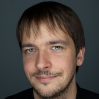 Frank Tröger Email