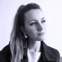 Julia Naumann Email