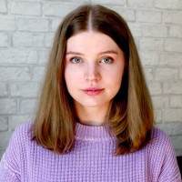 Caroline Lindström Email