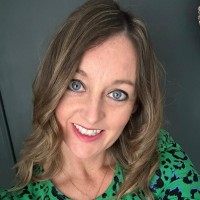 Elizabeth Gladen Email & Phone Number