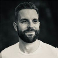 Amazon Web Services (AWS) Employee Adam Kummer's profile photo