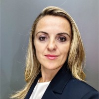 Vjollca Hoxha Email