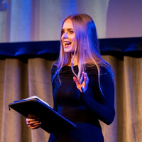 Viktoriia Kapeliushna Email