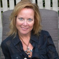 Laura Lindsey Email & Phone Number