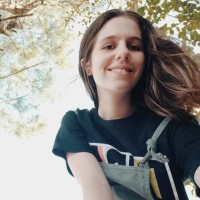 eKitchens Employee Victória Selmo's profile photo