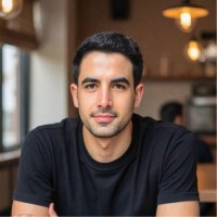 BEES Employee Mauricio Coloma's profile photo