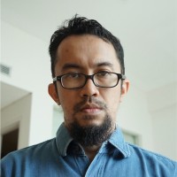 Roni Putra Email