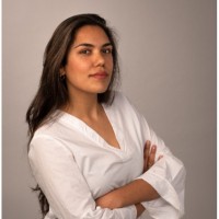 Nivari van der Voorde Email