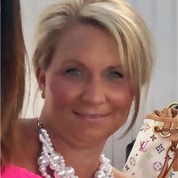 Kelli Thomas Email & Phone Number