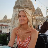 Oli's Lab Employee Lucie Espitalier-Noël's profile photo