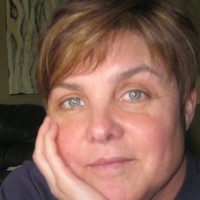 Linette Jones Email