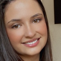 Isadora Ferreira Email