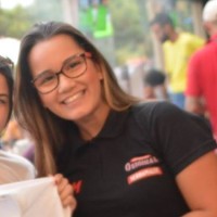 Thais Queiroga Email