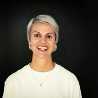 Martina Schär Email