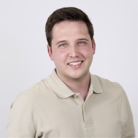 Luis Requena Email