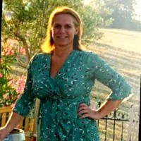 Renate Arts Email