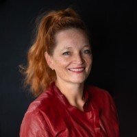 Carla Nieuwenhoff Email