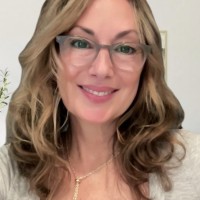 Live Your Message Employee Marla Rothschild's profile photo