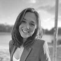 Suzanne van der Kaaden Email