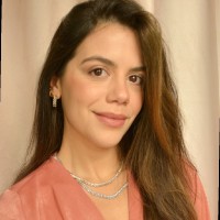 FREE BUSINESS Employee Ana Romero's profile photo