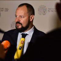 Mladen Kovacek
