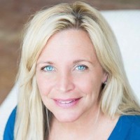 Nicole Barnes Email