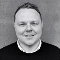 Tobias Clement Email