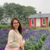 Quynh Tran Email