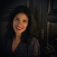 Esther Bennett Email & Phone Number