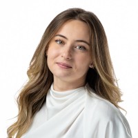 Gabriella Mills Email & Phone Number